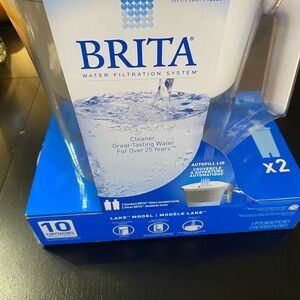 Brita Pitcher with Blue Autofill Lid